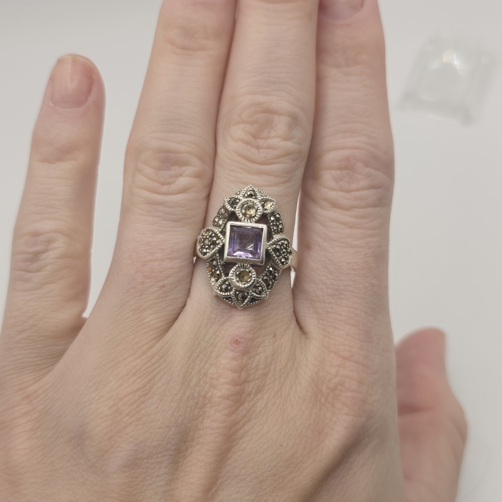 Vintage Ari D. Norman Sterling Silver Amethyst & Marcasite Victorian Style Ring